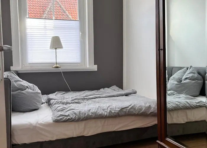 Ck Business 4br, Wlan, Parking * Хемминген